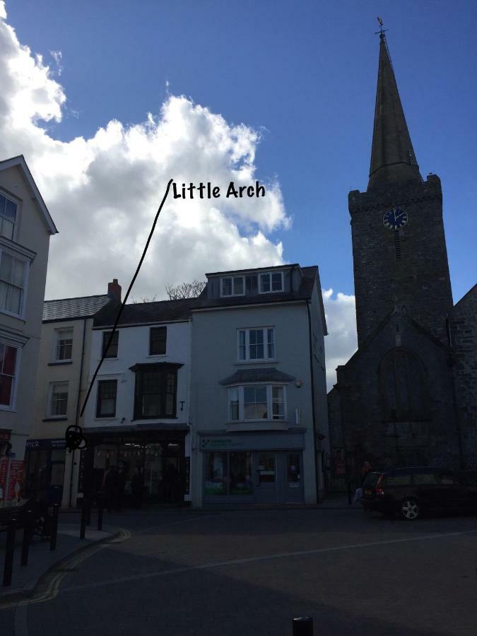 Little Arch Apartamento Tenby Exterior foto